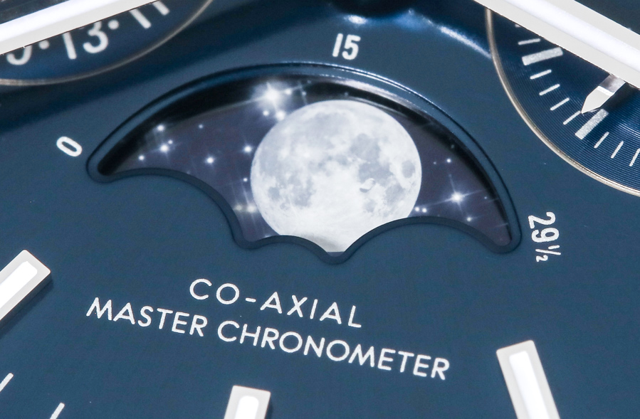 Omega-Speedmaster-Moonwatch-Co-Axial-Master-Chronometer-Moonphase-Chronograph-30433445203001--40