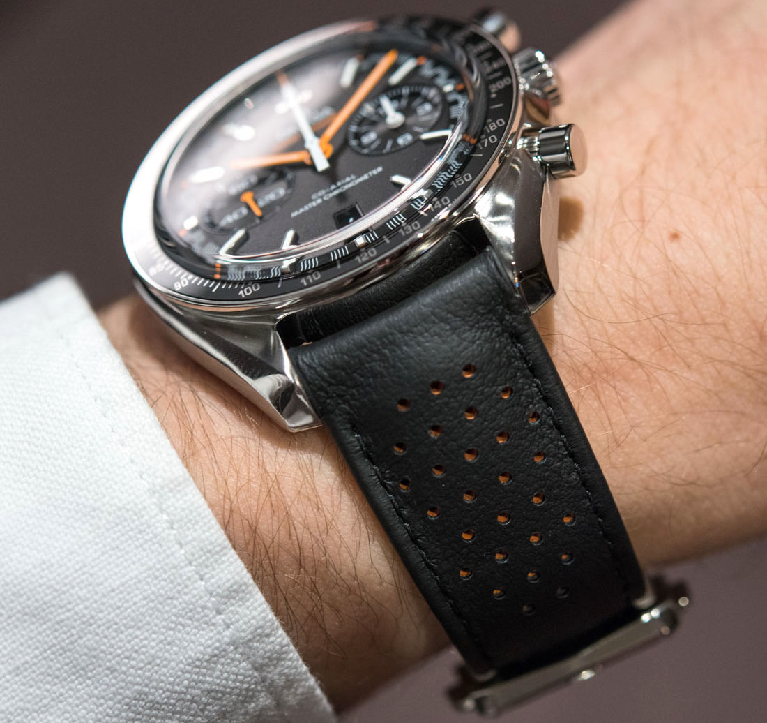 Omega-Speedmaster-Racing-Master-Chronometer-2017--34