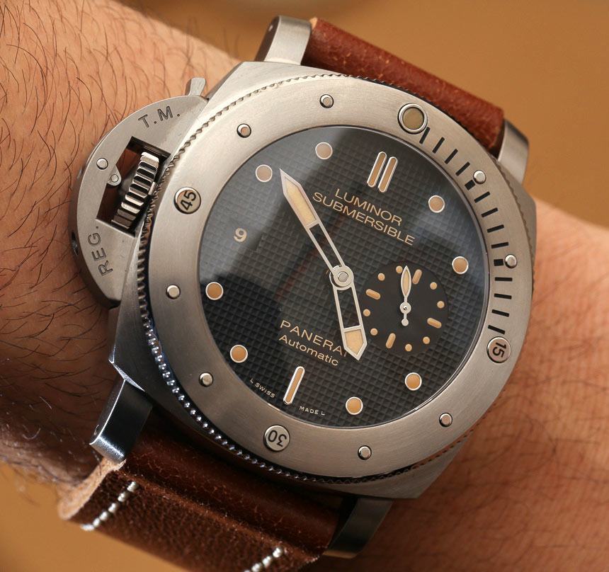 PANERAI-Luminor-Submersible-Left-Handed-Titanio-PAM569-41