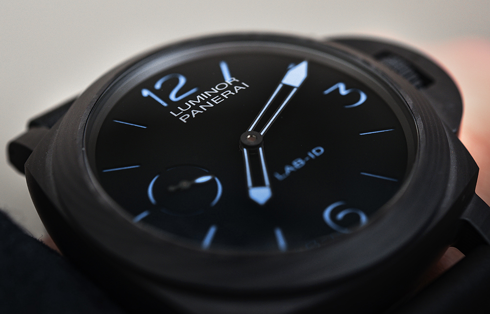 Panerai-LAB-ID-Luminor-1950-Carbotech-3-Days-PAM700-1