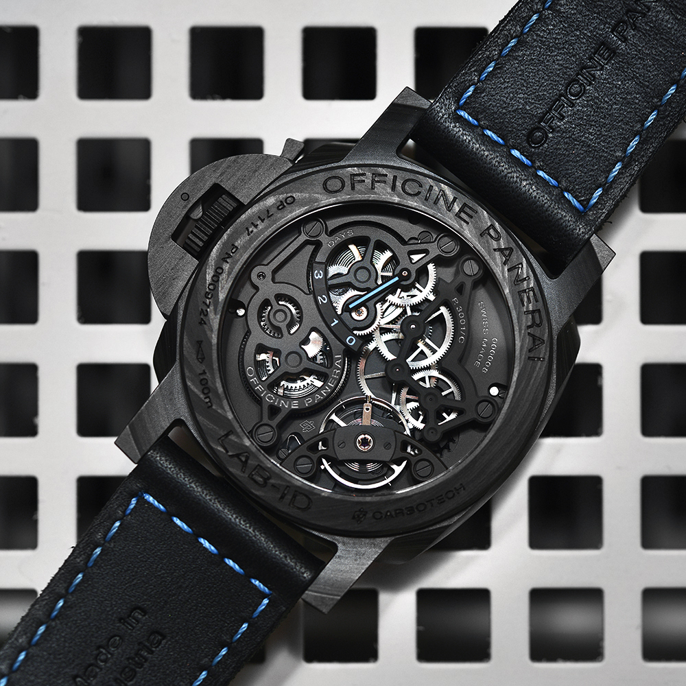 Panerai-LAB-ID-Luminor-1950-Carbotech-3-Days-PAM700-8