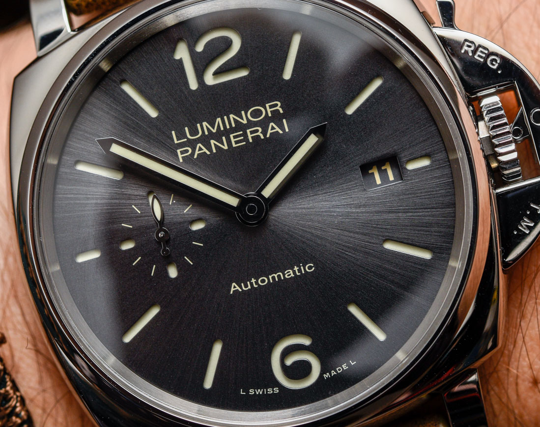 Panerai Luminor Due 3 Days Automatic 38mm dial detail