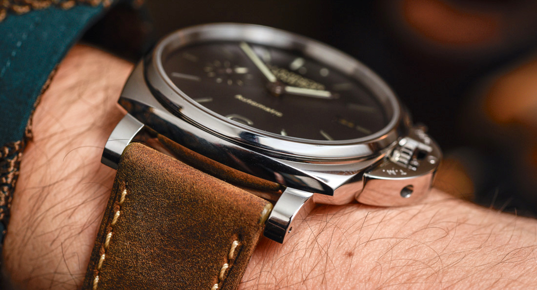 Panerai Luminor Due 3 Days Automatic 38mm case detail