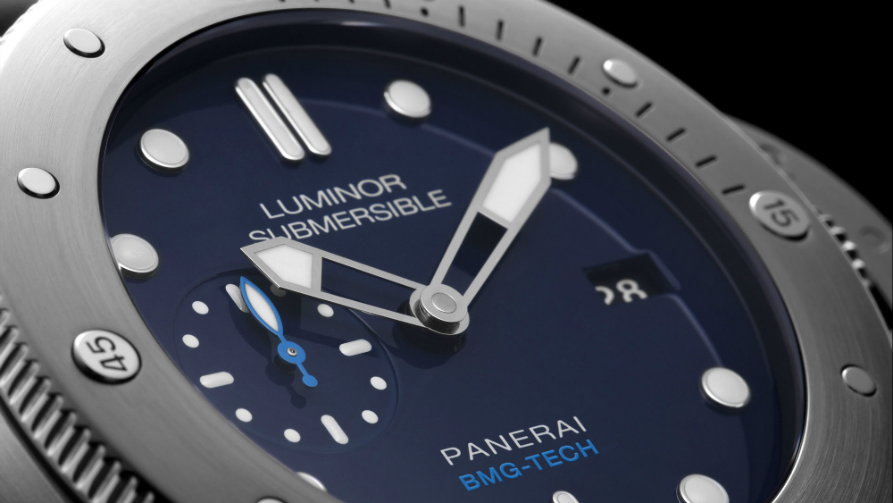 Panerai-Luminor-Submersible-1950-BMG-Tech-3-Days-Automatic-2