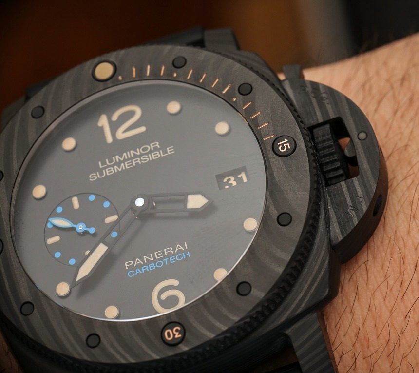 Panerai-Luminor-Submersible-1950-Carbotech-3-Days-Automatic-PAM616--1