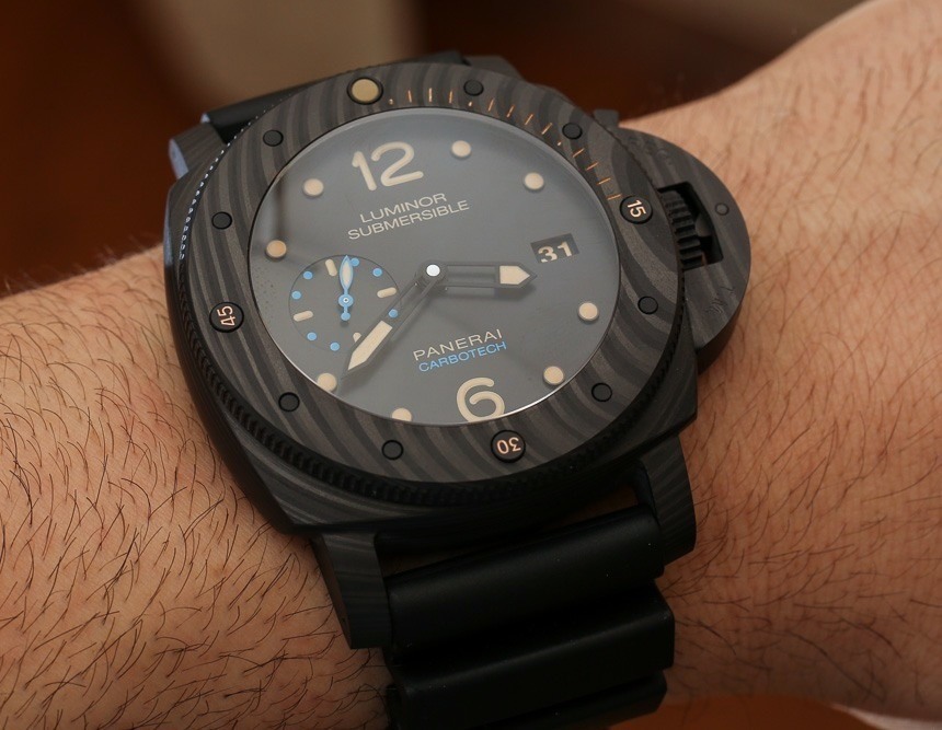 Panerai-Luminor-Submersible-1950-Carbotech-3-Days-Automatic-PAM616--2