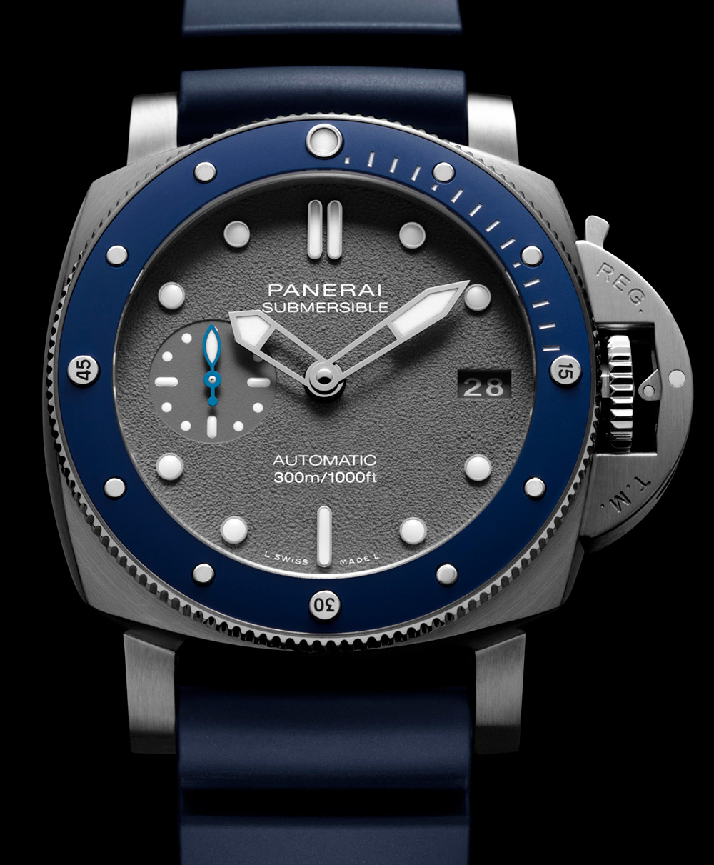 Panerai Luminor Submersible 42mm PAM00959 dive watch