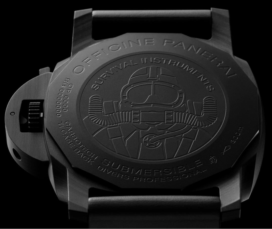 Panerai Submersible Marina Militare Carbotech case back