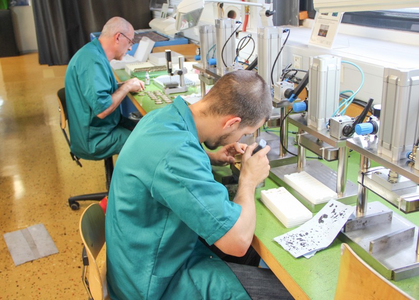 Parmigiani-Fleurier-Manufacture-Visit-Vaucher-Atokalpa-Elwin--31