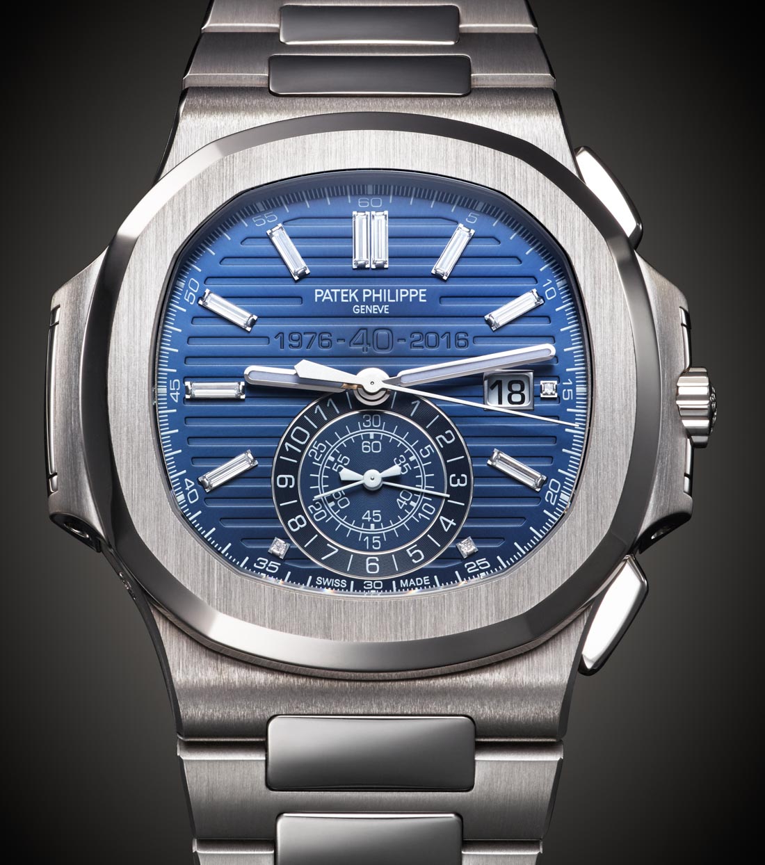 patek-philippe-40th-anniversary-nautilus-chronograph-5976-1g--5