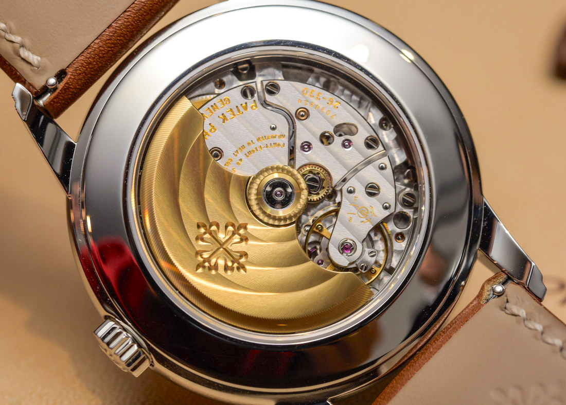 patek philippe 5212a calatrava weekly calendar