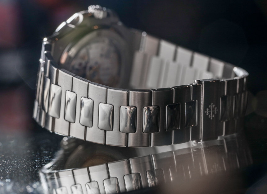 Patek-Philippe-Nautilus-40th-Anniversary-5711-1P-Platinum--18
