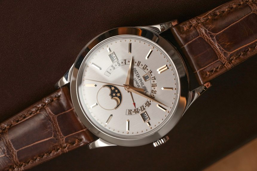 Patek-Philippe-Perpetual-Calendar-5496P-015-Platinum--03