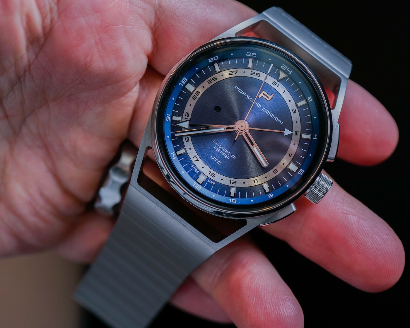 porsche design 1919 globetimer utc