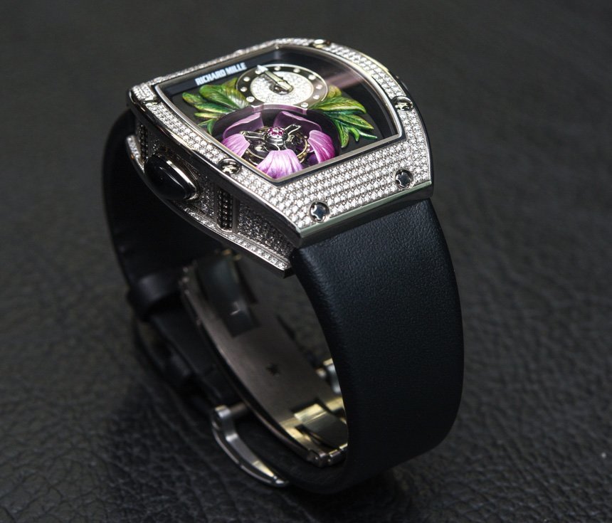 Richard-Mille-RM-19-02-Tourbillon-Fleur-4