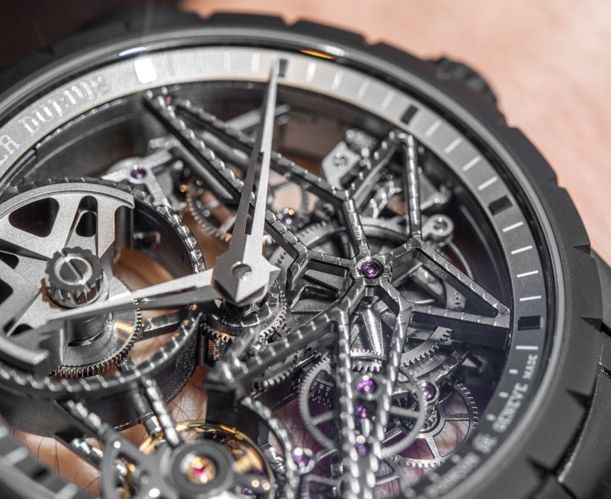Roger-Dubuis-Excalibur-42-Automatic-Skeleton-9
