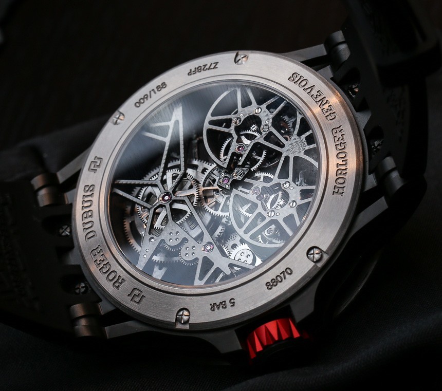 Roger-Dubuis-Excalibur-Tourbillon-watches-13
