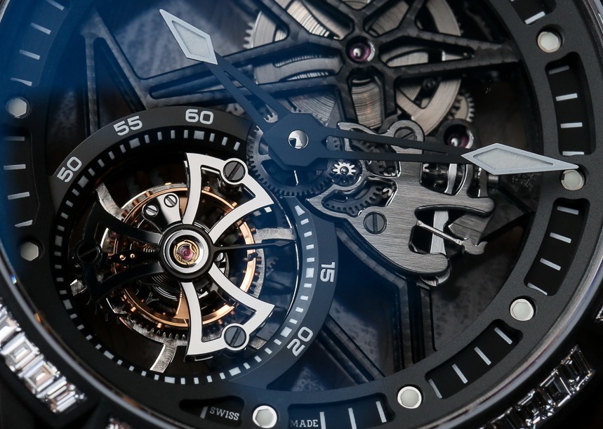 Roger-Dubuis-Excalibur-Tourbillon-watches-30