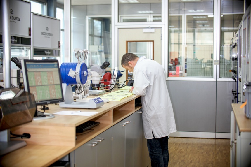 Roger-Dubuis-Manufacture-Visit-Geneva-Seal--73