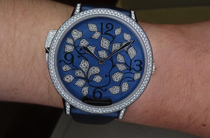 SIAR-2015-Jaeger-Lecoultre-Rendez-Vous-Minute-Repeater
