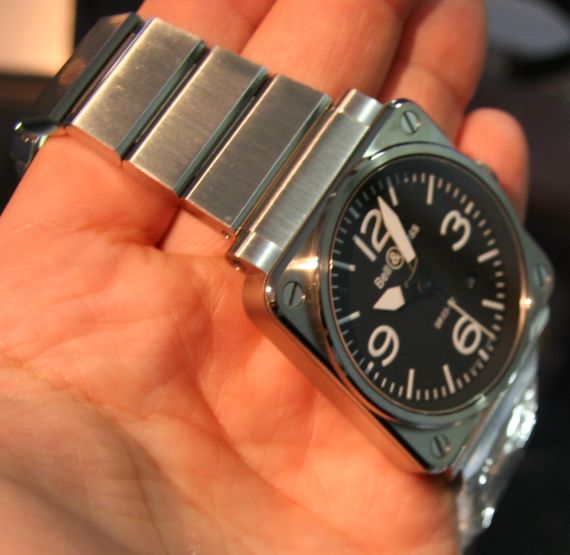 bell-ross-br03-w-bracelet-4