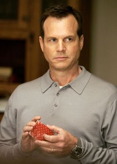 Bill Henrickson (Bill Paxton) wearing Omega Speedmaster watch