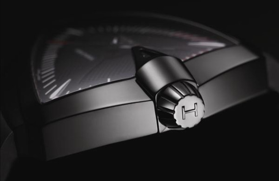 Hamilton Ventura XXL Automatic watch side