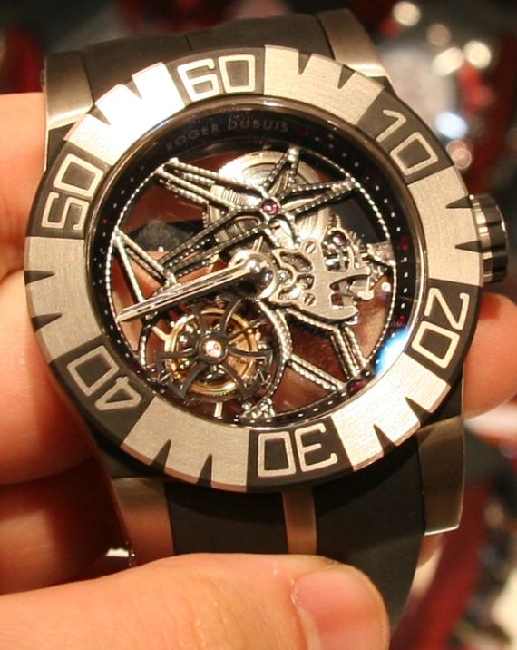 roger-dubuis-easy-diver-sed-watch-1