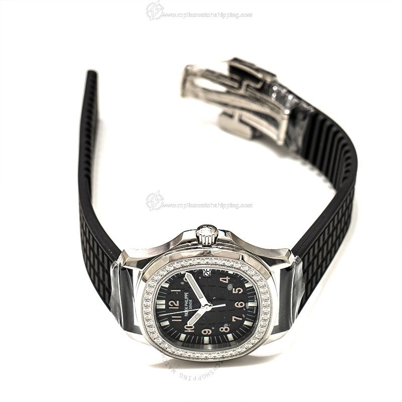 Patek Philippe Aquanaut 5067A-001 1