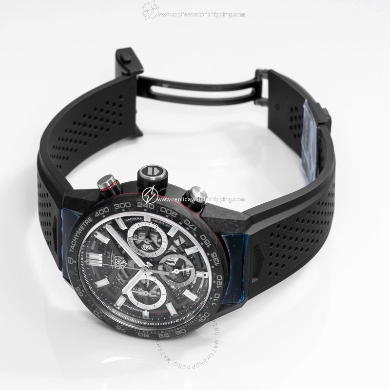 TAG Heuer Carrera CBG2016.FT6143 1