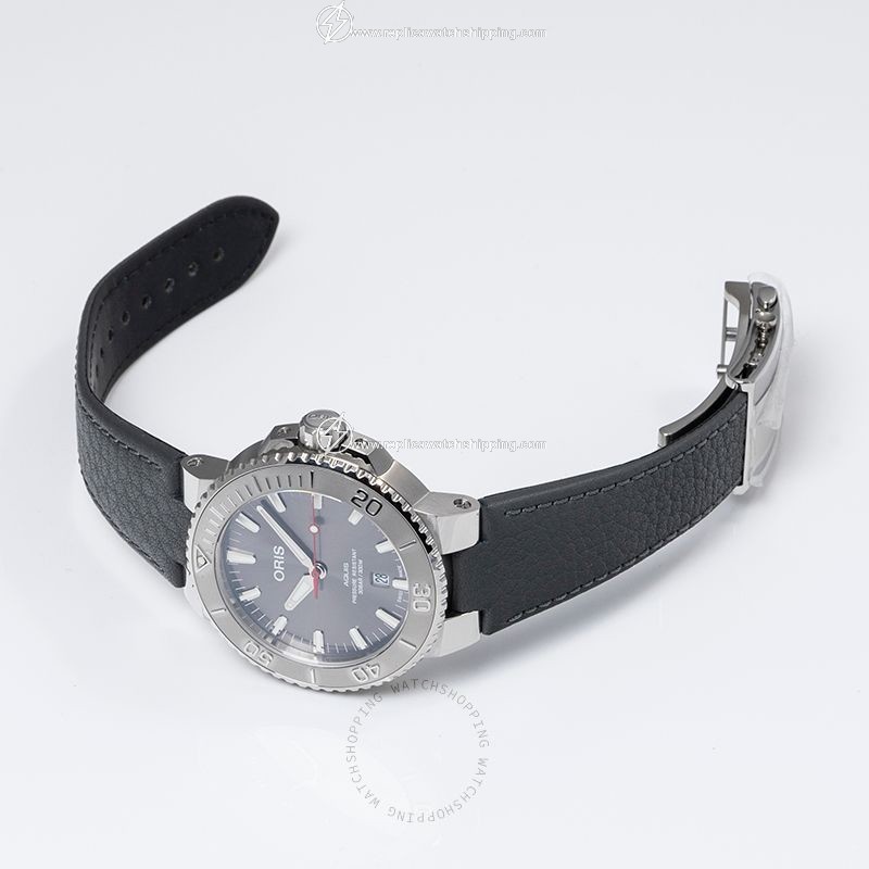 Oris Aquis 01 733 7730 4153-07 5 24 11EB 1