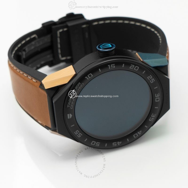 TAG Heuer Connected Modular SBF8A8023.32EB0103 1
