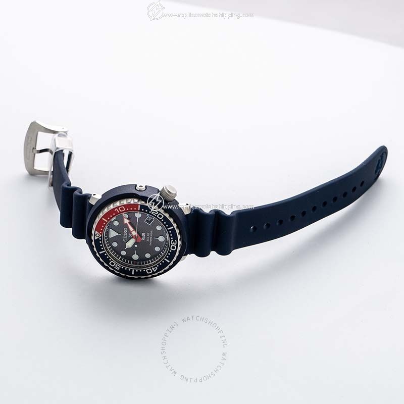 Seiko Prospex SNE499P1 1