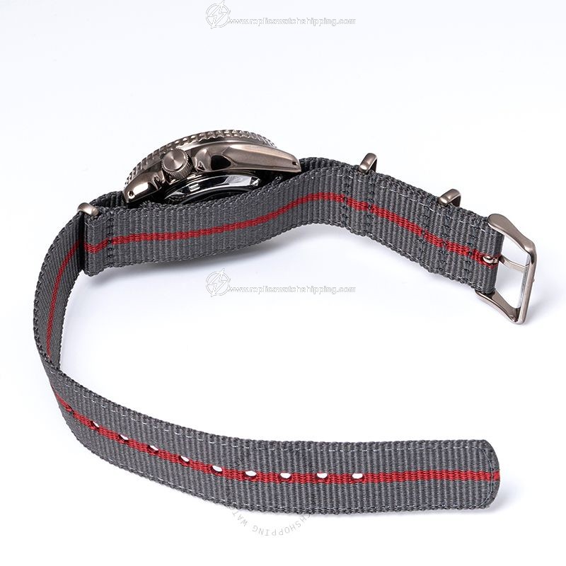 Seiko 5 Sports SRPF71K1 2